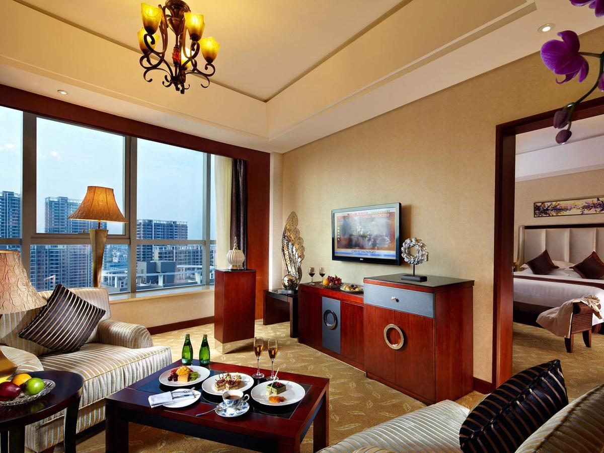 Jurong Yukun New Century Hotel Jiangsu Bilik gambar